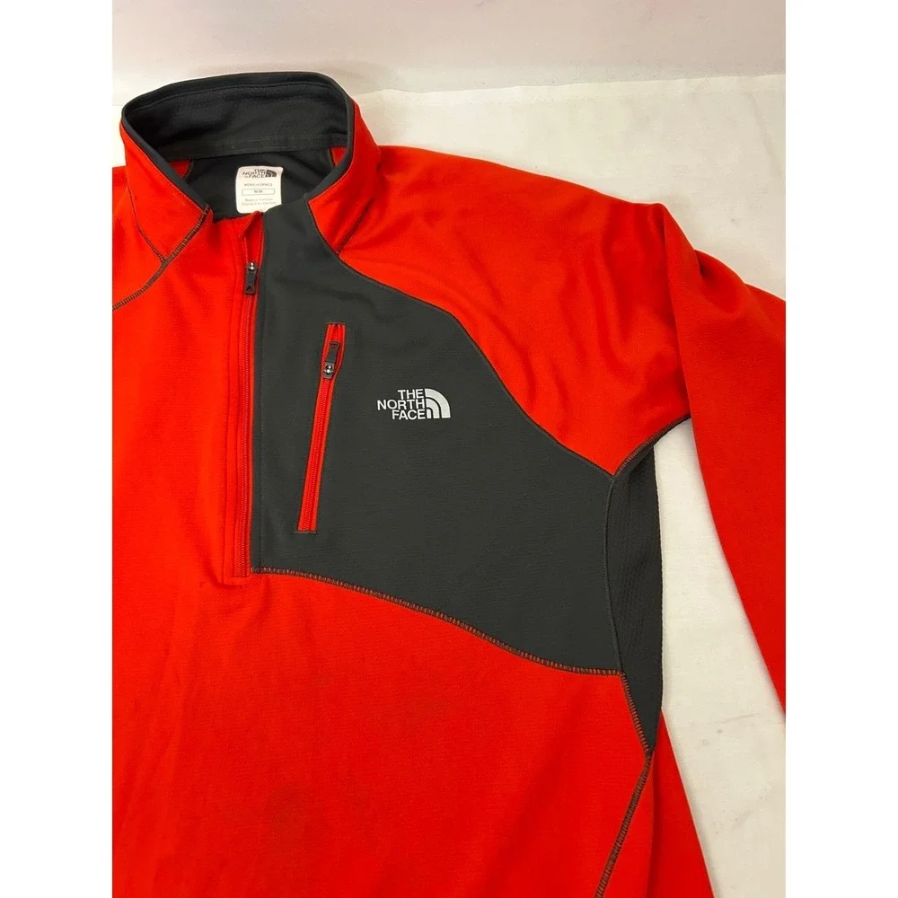 The North Face Red Thumbhole Performance 1/4 Chest Zipper Mens Stretch Sz M